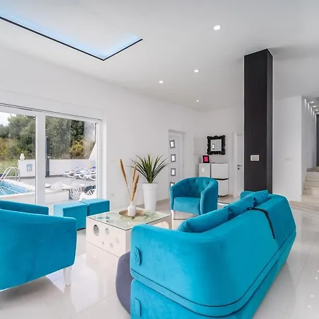 Villa Lea 5-bedroom With Private Pool And Amazing Views Of And Sea
