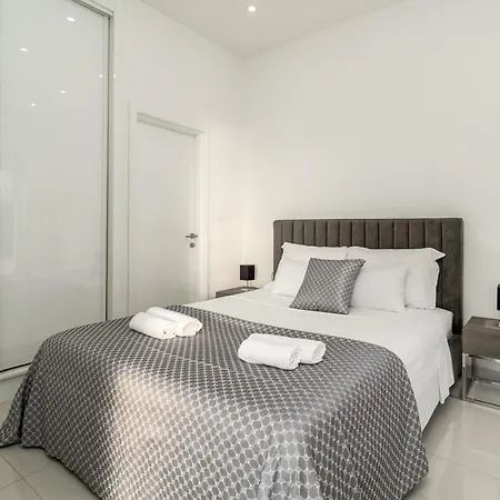 Lea 5-bedroom With Private Pool And Amazing Views Of And Sea Villa Makarska