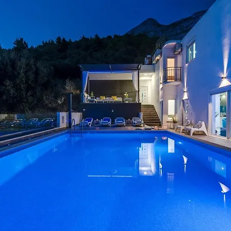 Villa Lea 5-bedroom With Private Pool And Amazing Views Of And Sea