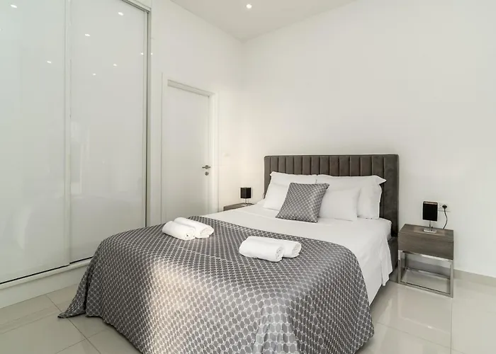 Lea 5-bedroom With Private Pool And Amazing Views Of And Sea Villa Makarska